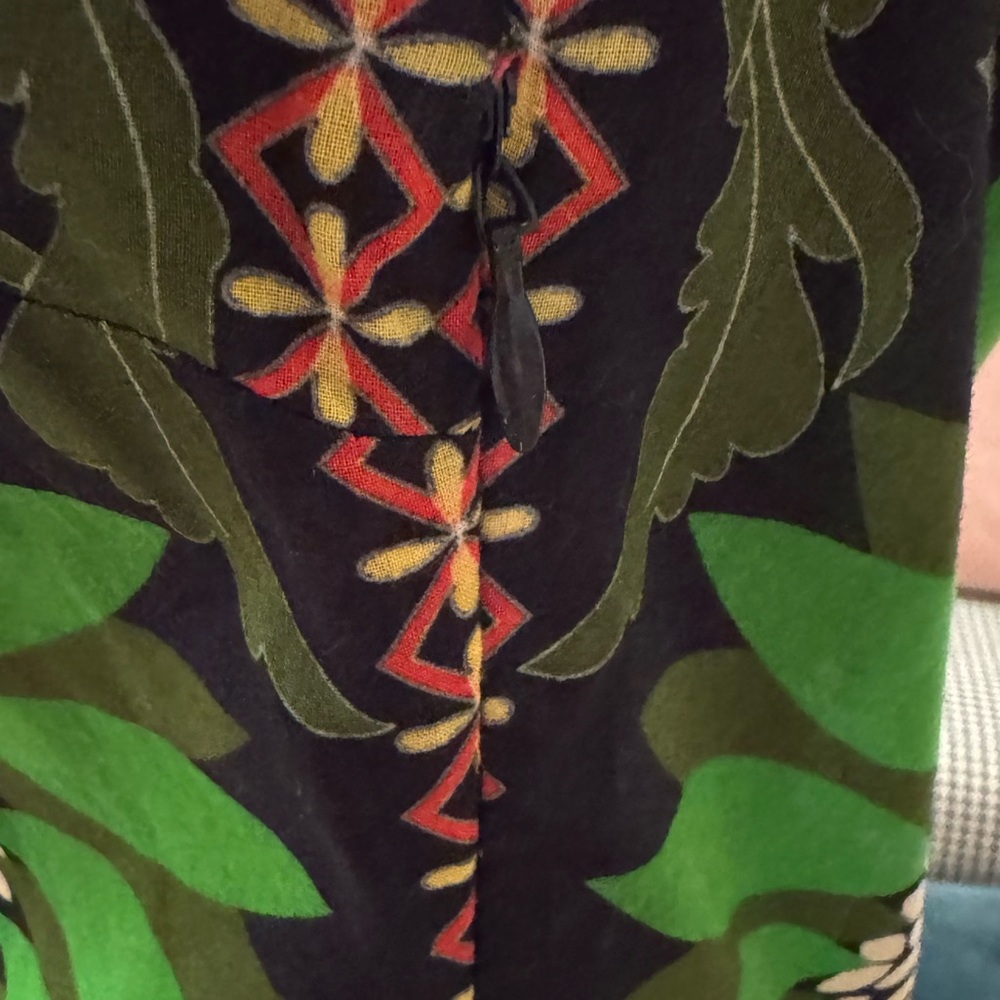 Tory Burch Navy Tunic with Green and White Sunburst Print - Picture 4 of 10